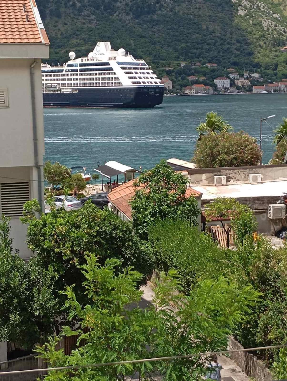 M&I Apartment Kotor Exterior foto